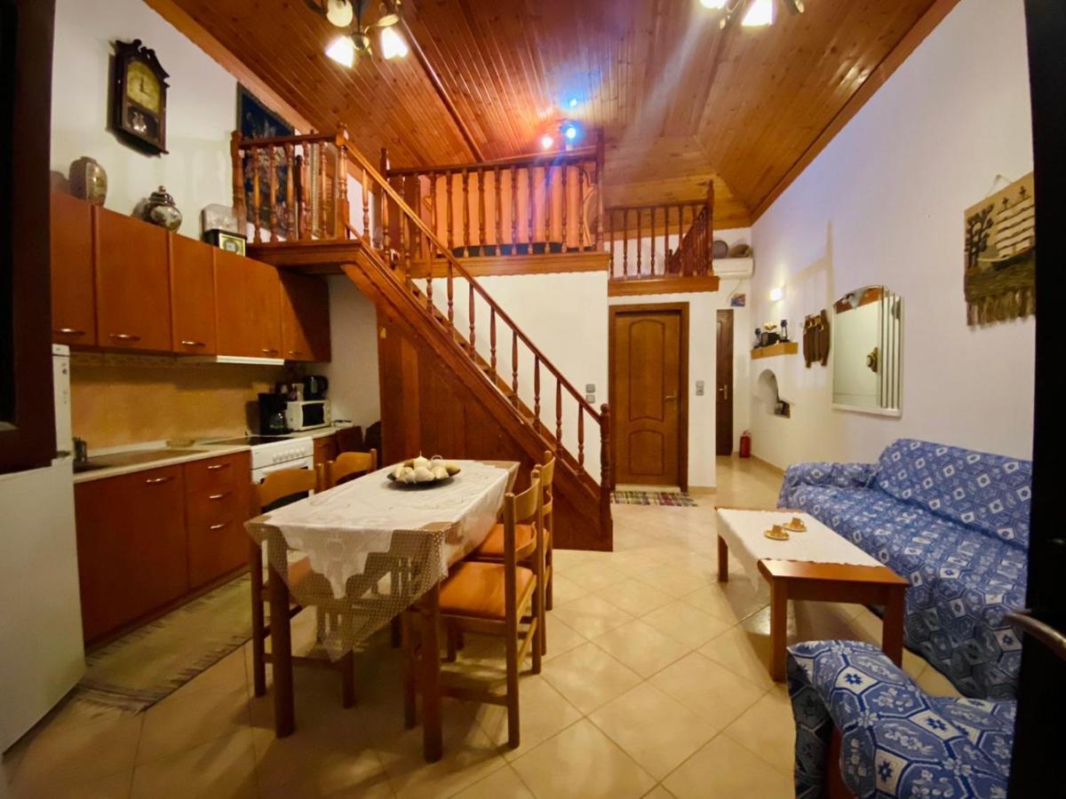 Villa Afroditi Chalki Town Exterior foto